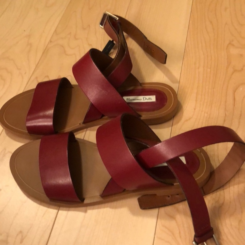 NWT Massimo Dutti sandals